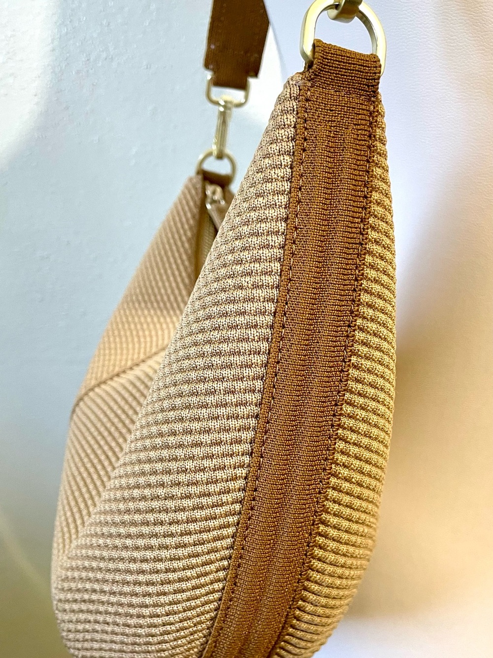 Rothy’s The Hobo Shoulder Bag Brown Woven Knit Crescent Recycled Handbag Purse - Picture 7 of 11